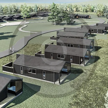 4 Bedroom Pet Friendly In